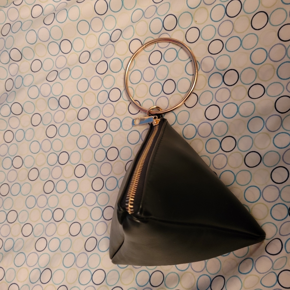 Wristlet
